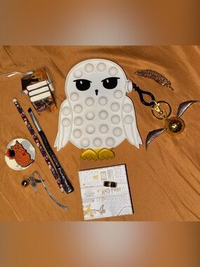 Harry Potter Bundle Ring Pin Book Mark Ornament Fidget Toy Pencil Makeup Brush